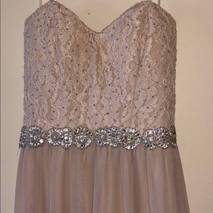 David’s bridal gown